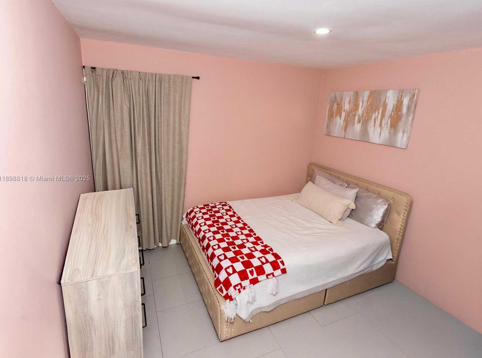 Small Image of 8550 SOUTH WEST 207TH TER, Cutler Bay Number 26