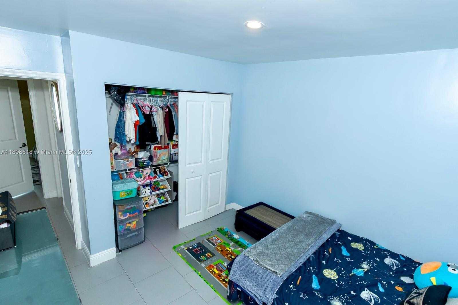 Small Image of 8550 SOUTH WEST 207TH TER, Cutler Bay Number 28