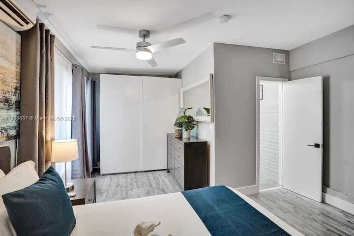 Small Image of 1321 SOUTH 16TH AVE, Hollywood Number 29