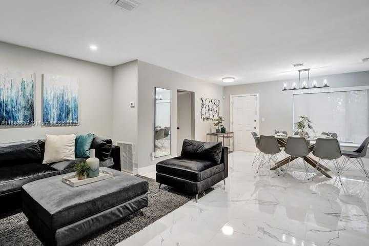 Small Image of 1321 SOUTH 16TH AVE, Hollywood Number 47