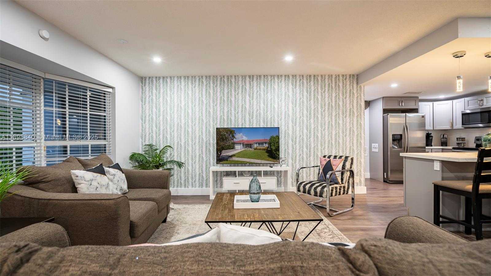 Small Image of 1305 FUNSTON ST, Hollywood Number 13