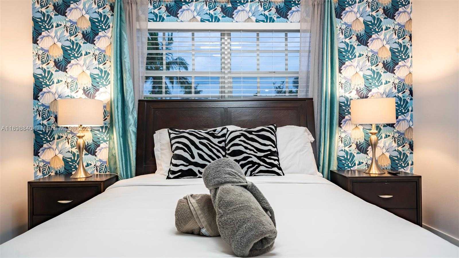Small Image of 1305 FUNSTON ST, Hollywood Number 15