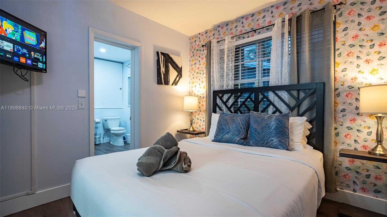 Small Image of 1305 FUNSTON ST, Hollywood Number 19