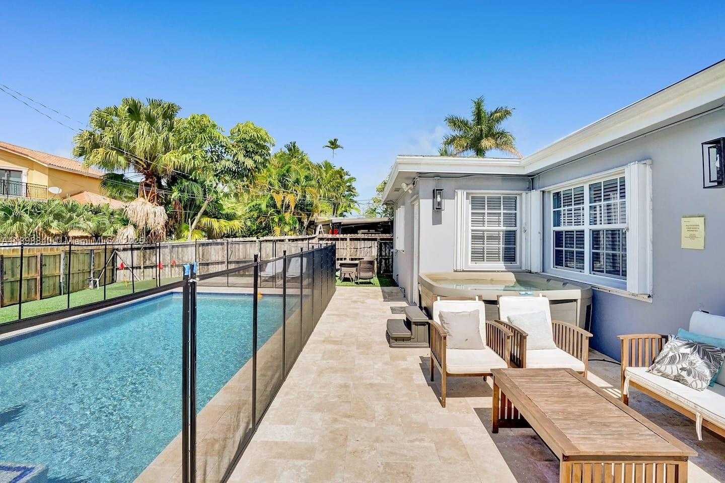 Small Image of 1305 FUNSTON ST, Hollywood Number 35