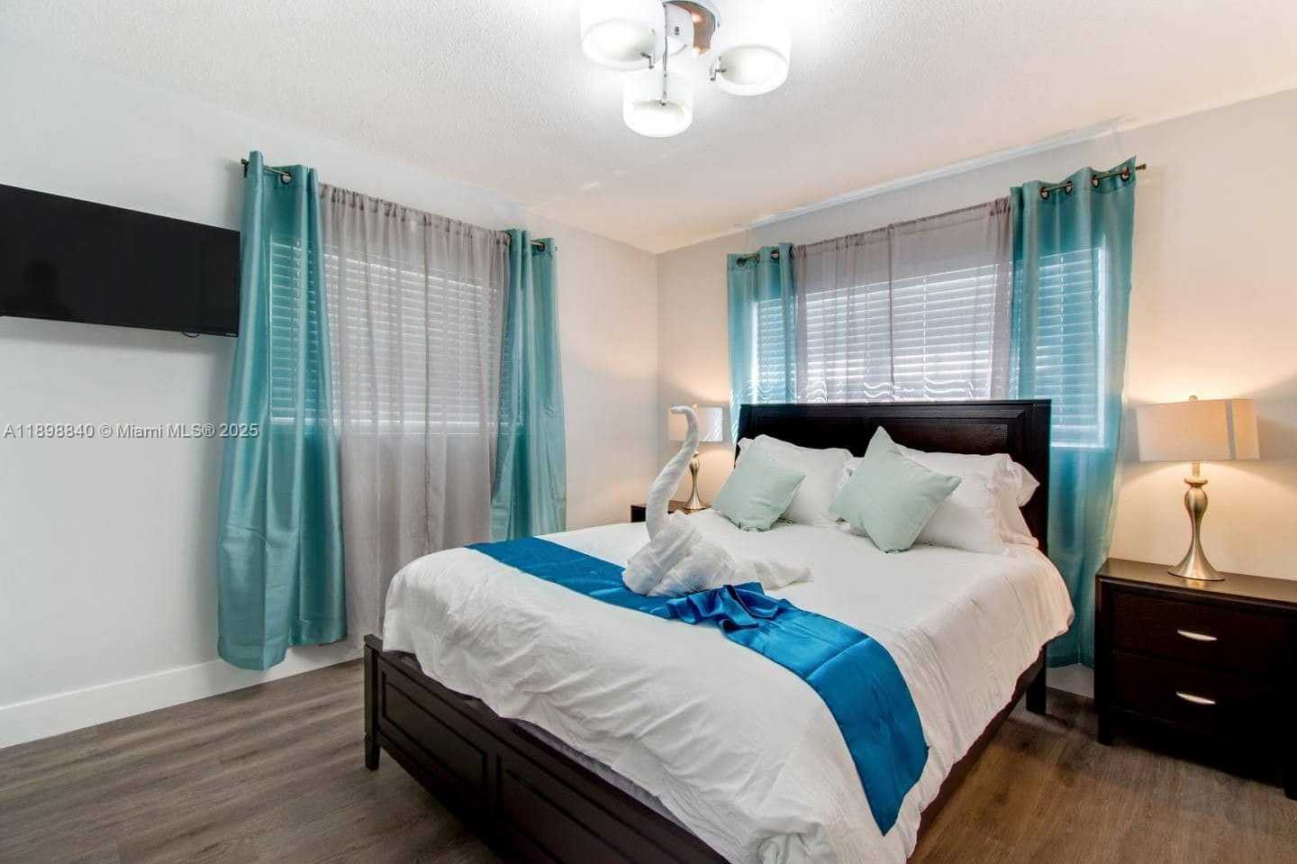 Small Image of 1305 FUNSTON ST, Hollywood Number 43