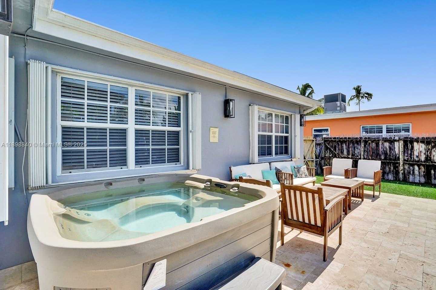 Small Image of 1305 FUNSTON ST, Hollywood Number 52