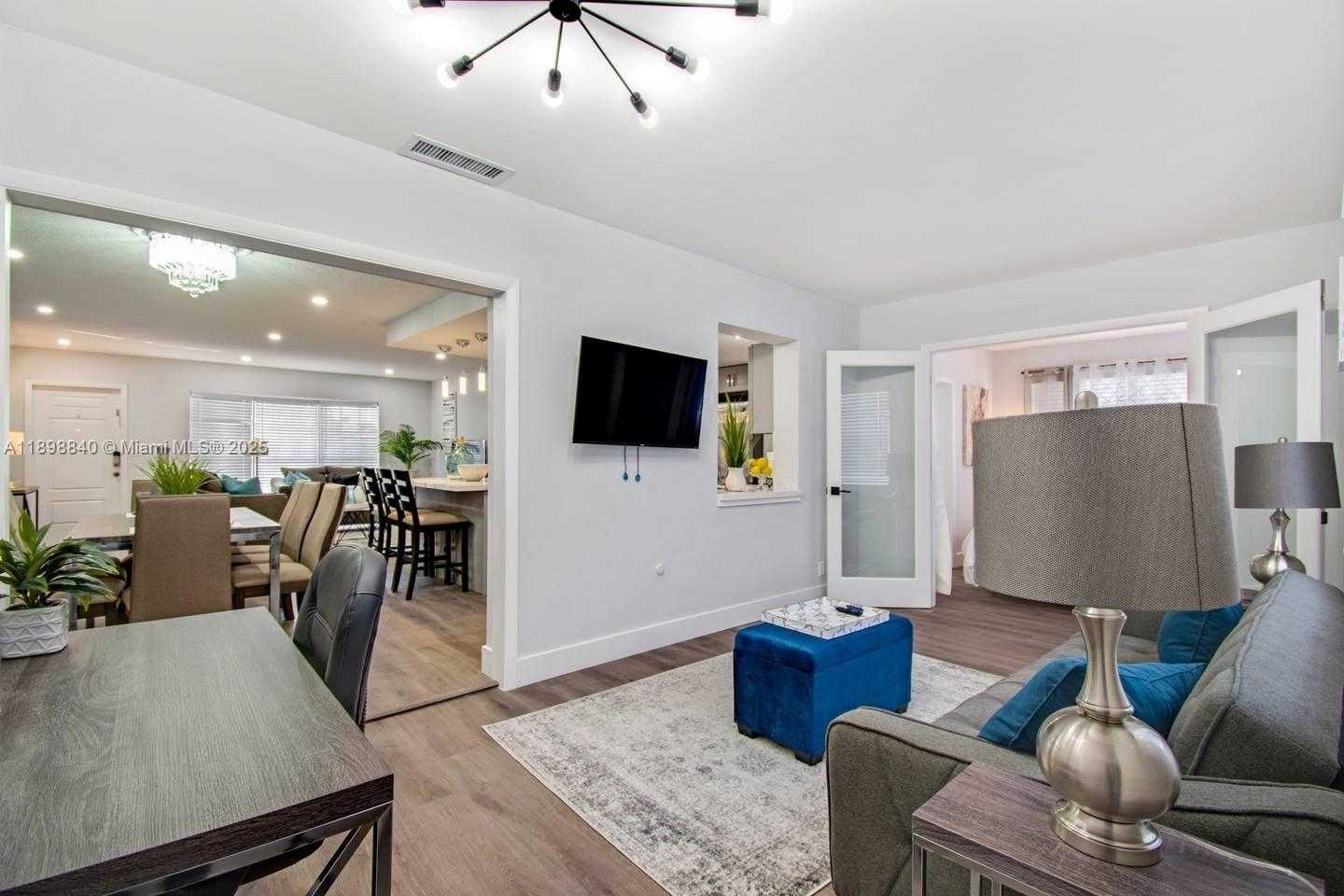 Small Image of 1305 FUNSTON ST, Hollywood Number 68