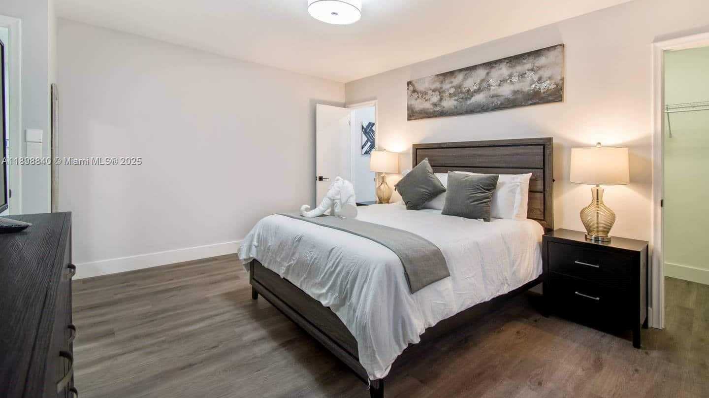 Small Image of 1305 FUNSTON ST, Hollywood Number 71