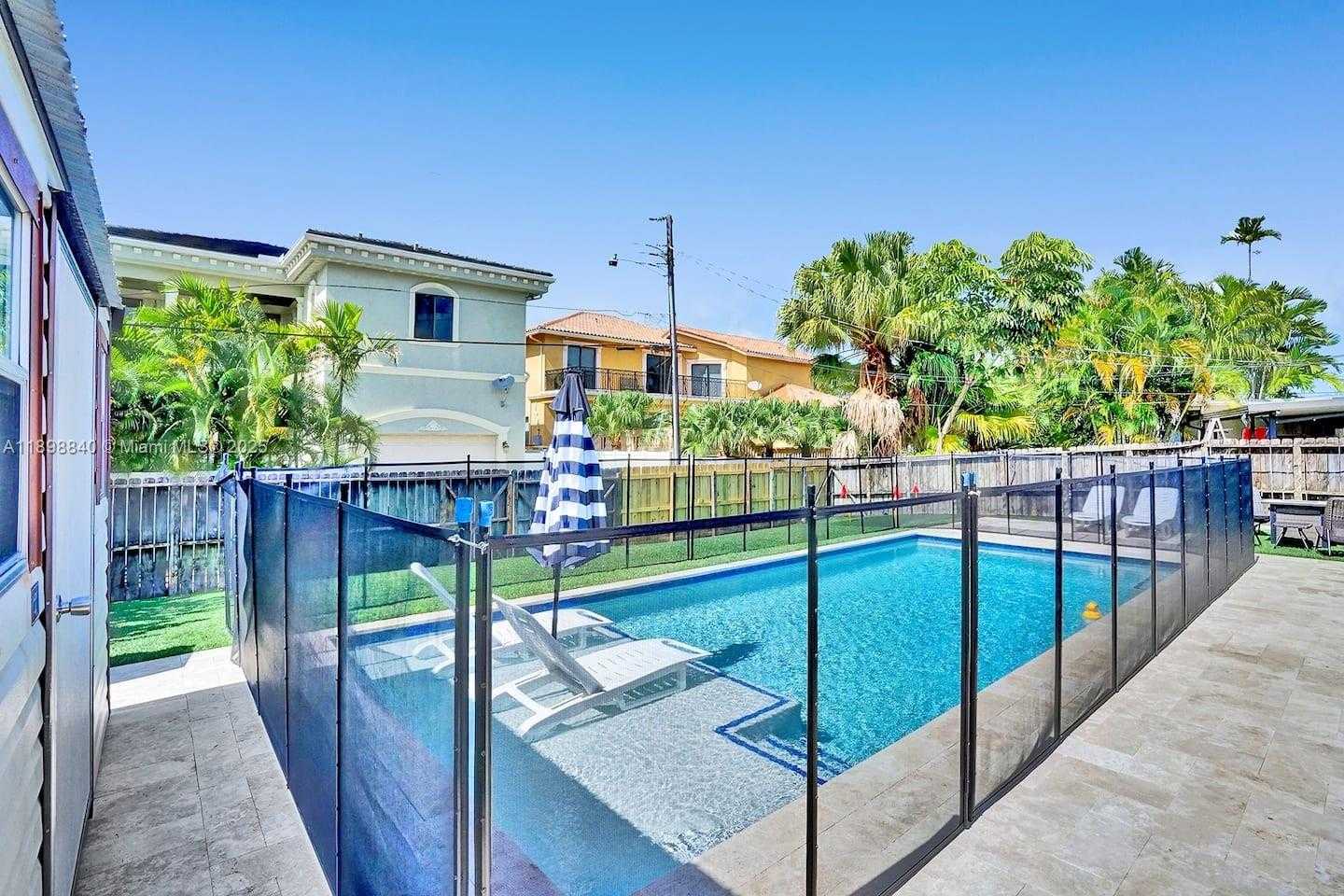 Small Image of 1305 FUNSTON ST, Hollywood Number 75