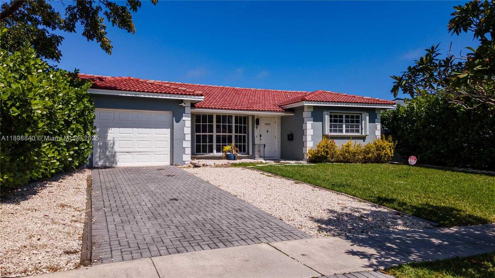 Small Image of 1305 FUNSTON ST, Hollywood Number 88