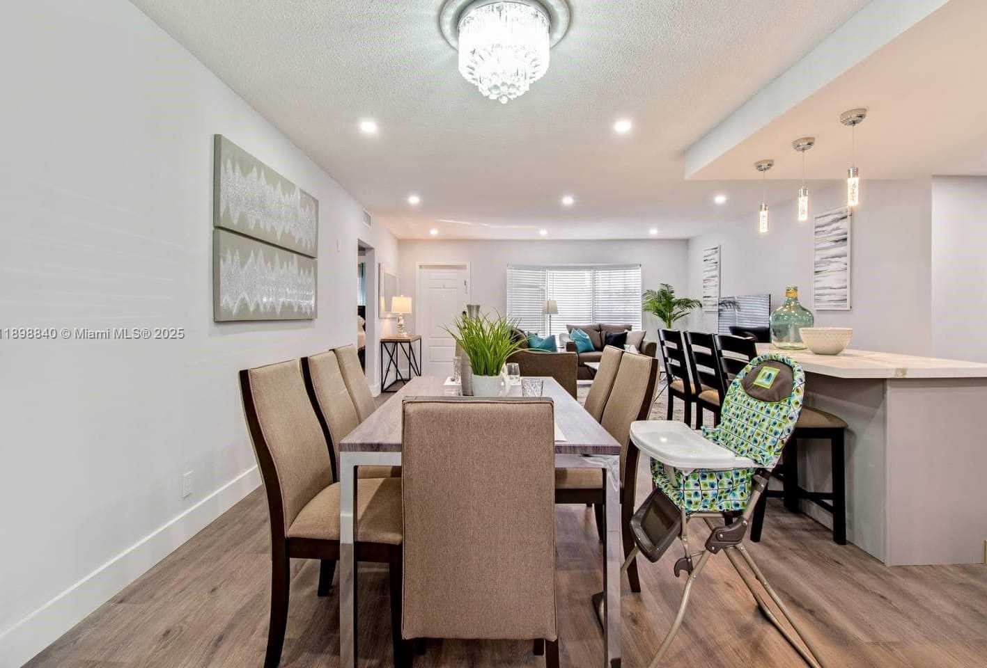 Small Image of 1305 FUNSTON ST, Hollywood Number 94