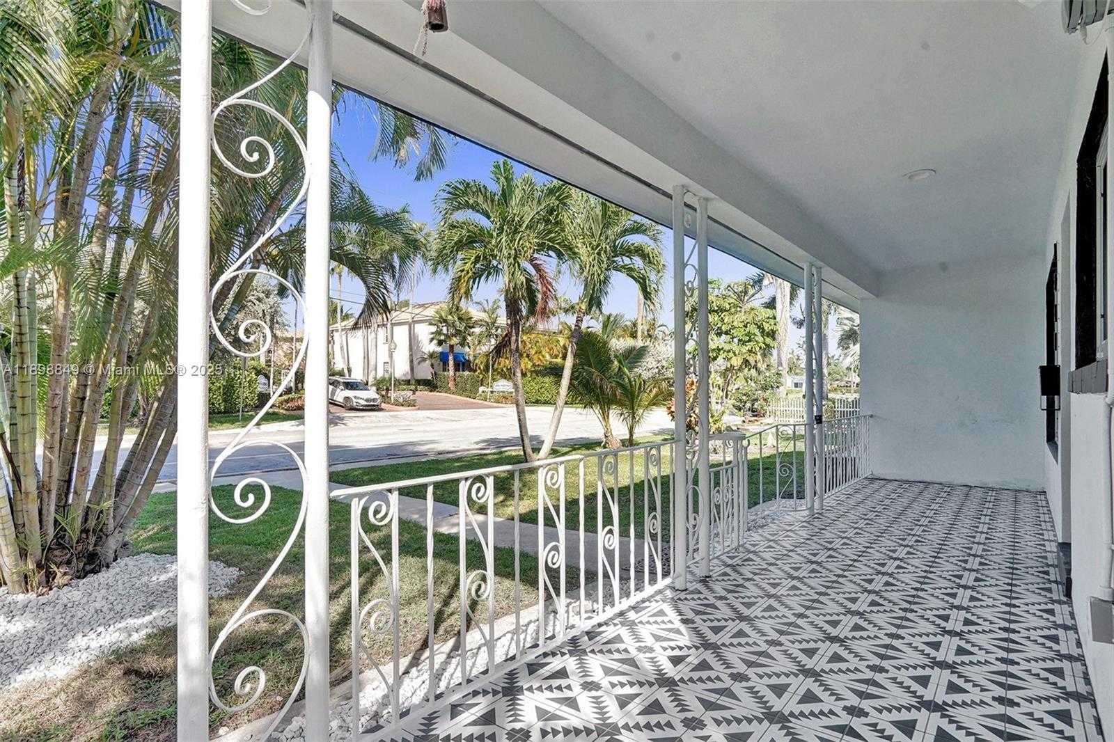Small Image of 1230 JOHNSON ST, Hollywood Number 40