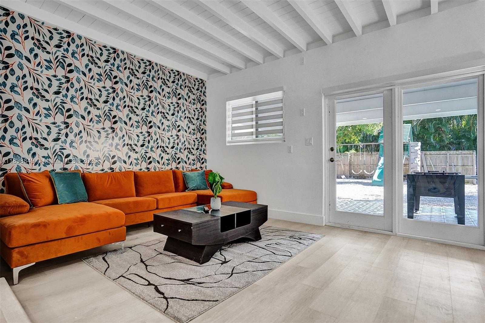 Small Image of 1230 JOHNSON ST, Hollywood Number 43