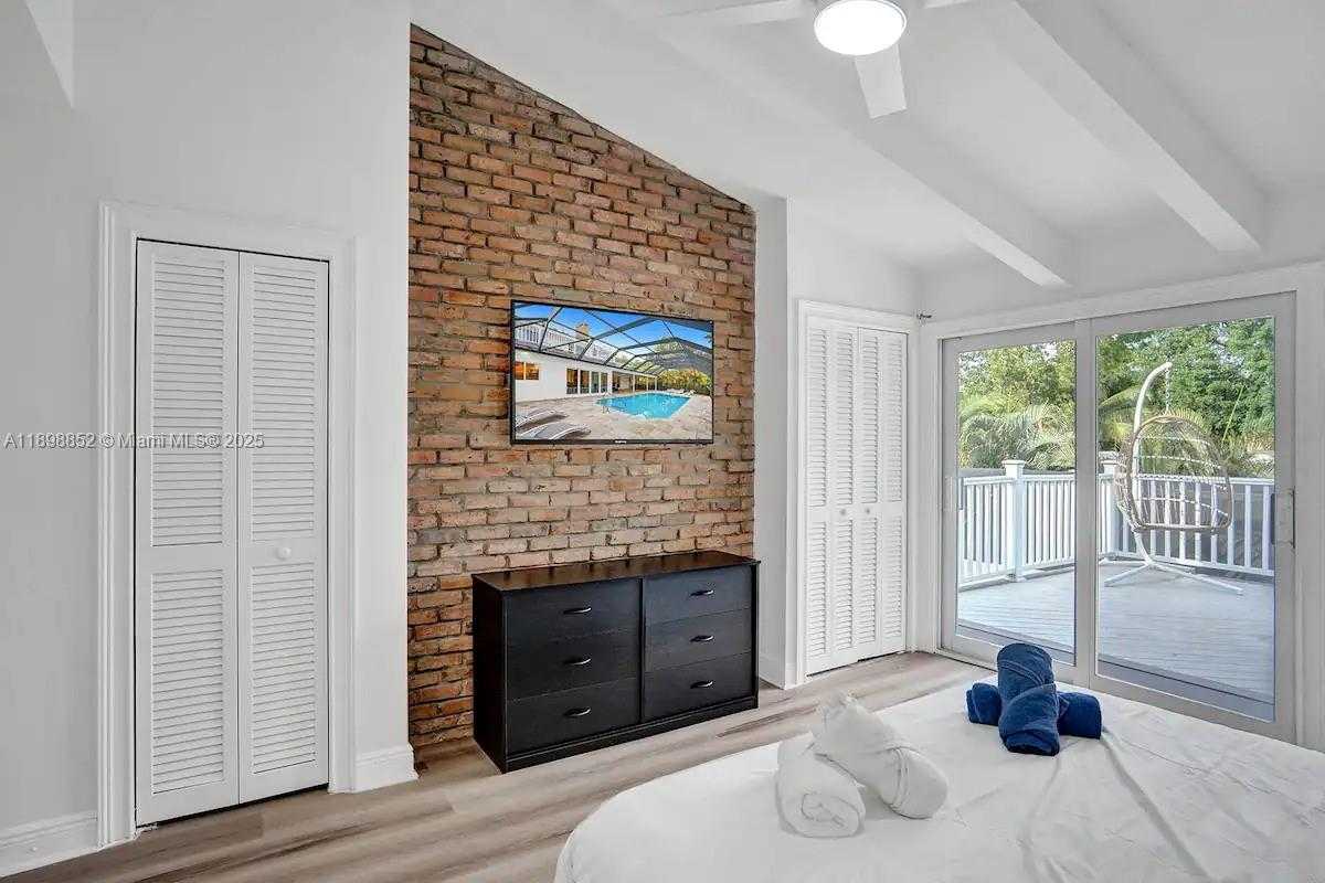Small Image of 2120 SOUTH WEST 28TH WAY, Fort Lauderdale Number 30