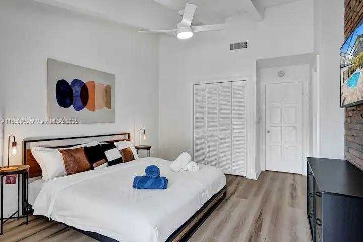 Small Image of 2120 SOUTH WEST 28TH WAY, Fort Lauderdale Number 34