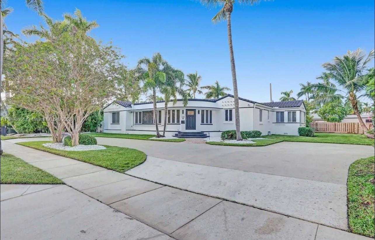 Small Image of 725 HARRISON ST, Hollywood Number 33