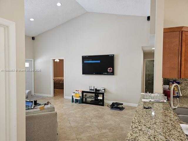 Small Image of 8660 SOUTH WEST 14TH ST, Pembroke Pines Number 17