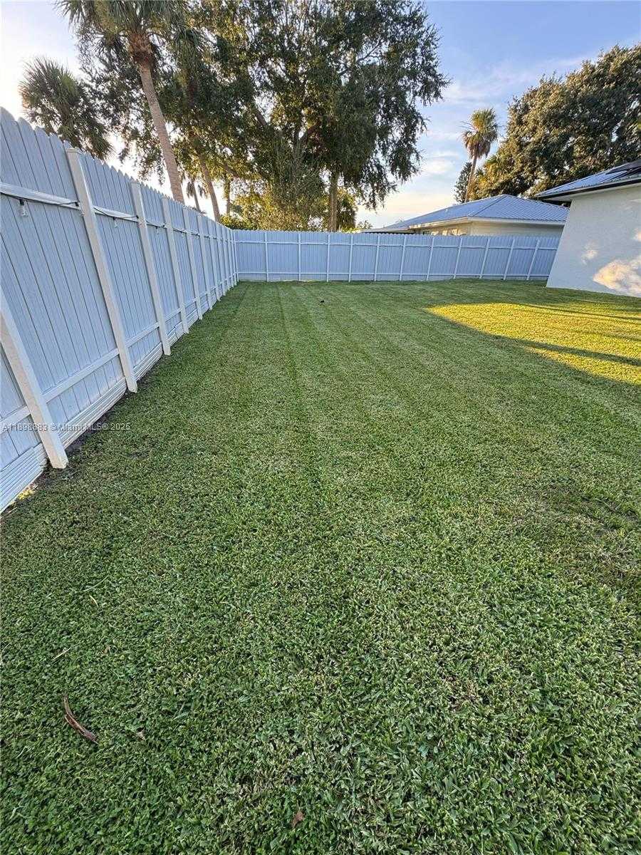 Small Image of 5218 SE 43 ST, Okeechobee Number 15