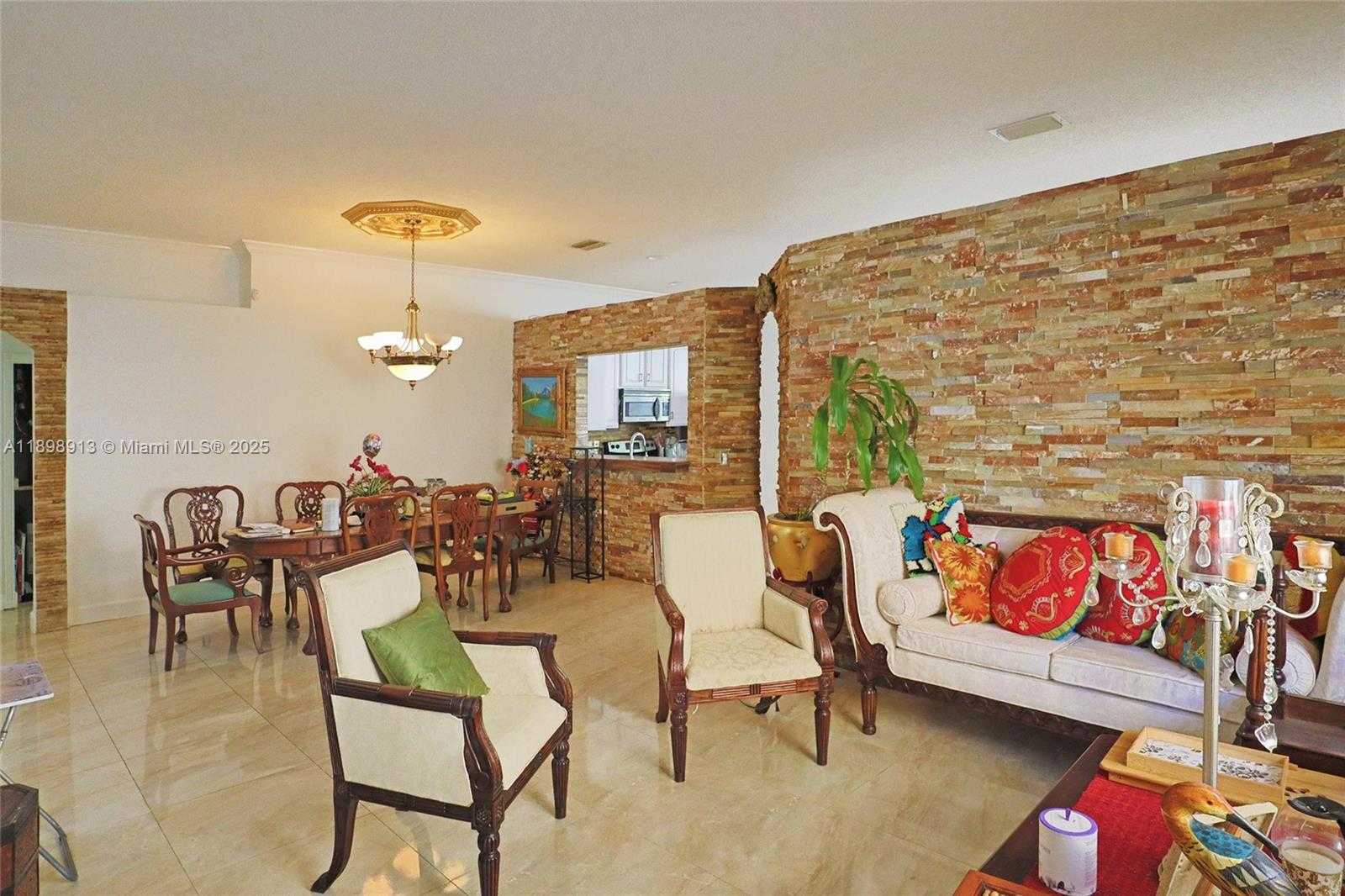 Small Image of 13463 SOUTH WEST 27TH ST, Miramar Number 15