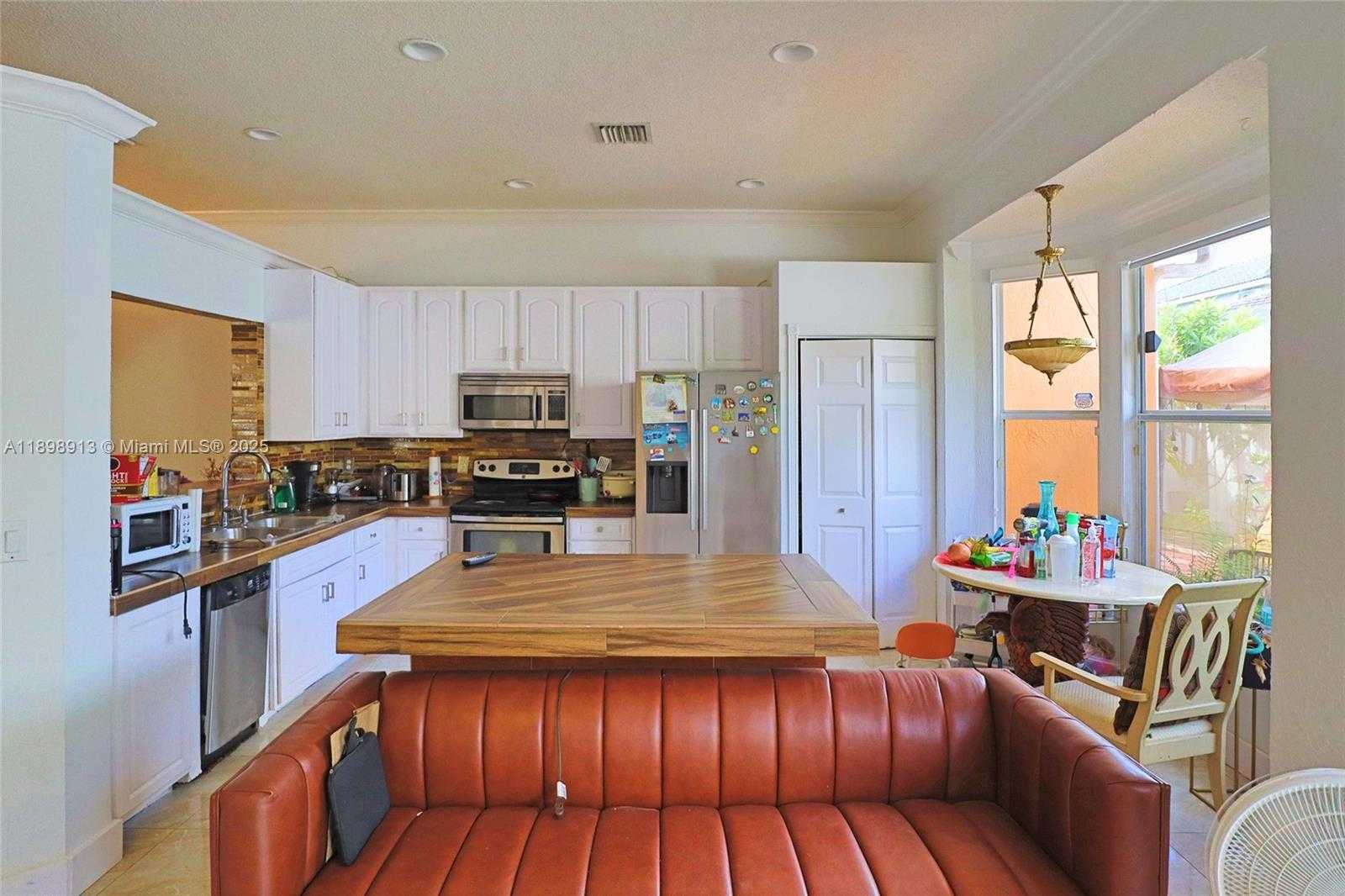 Small Image of 13463 SOUTH WEST 27TH ST, Miramar Number 18