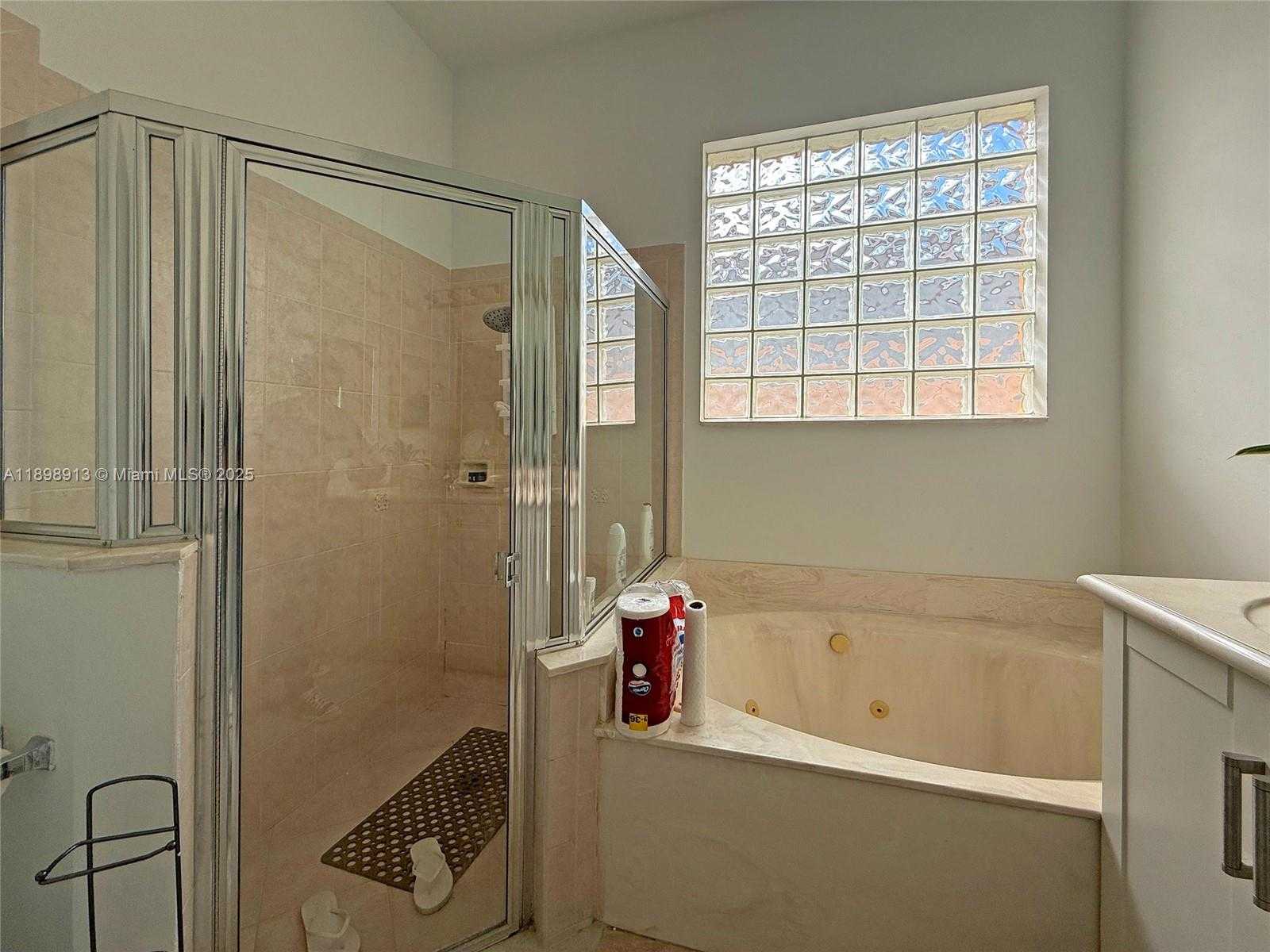 Small Image of 13463 SOUTH WEST 27TH ST, Miramar Number 20