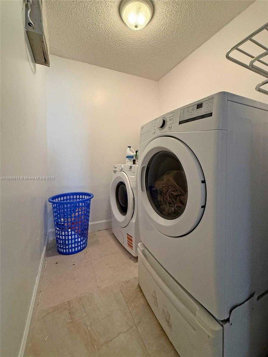 Small Image of 13463 SOUTH WEST 27TH ST, Miramar Number 22