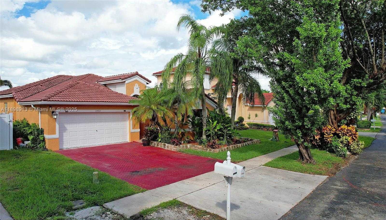 Small Image of 13463 SOUTH WEST 27TH ST, Miramar Number 3