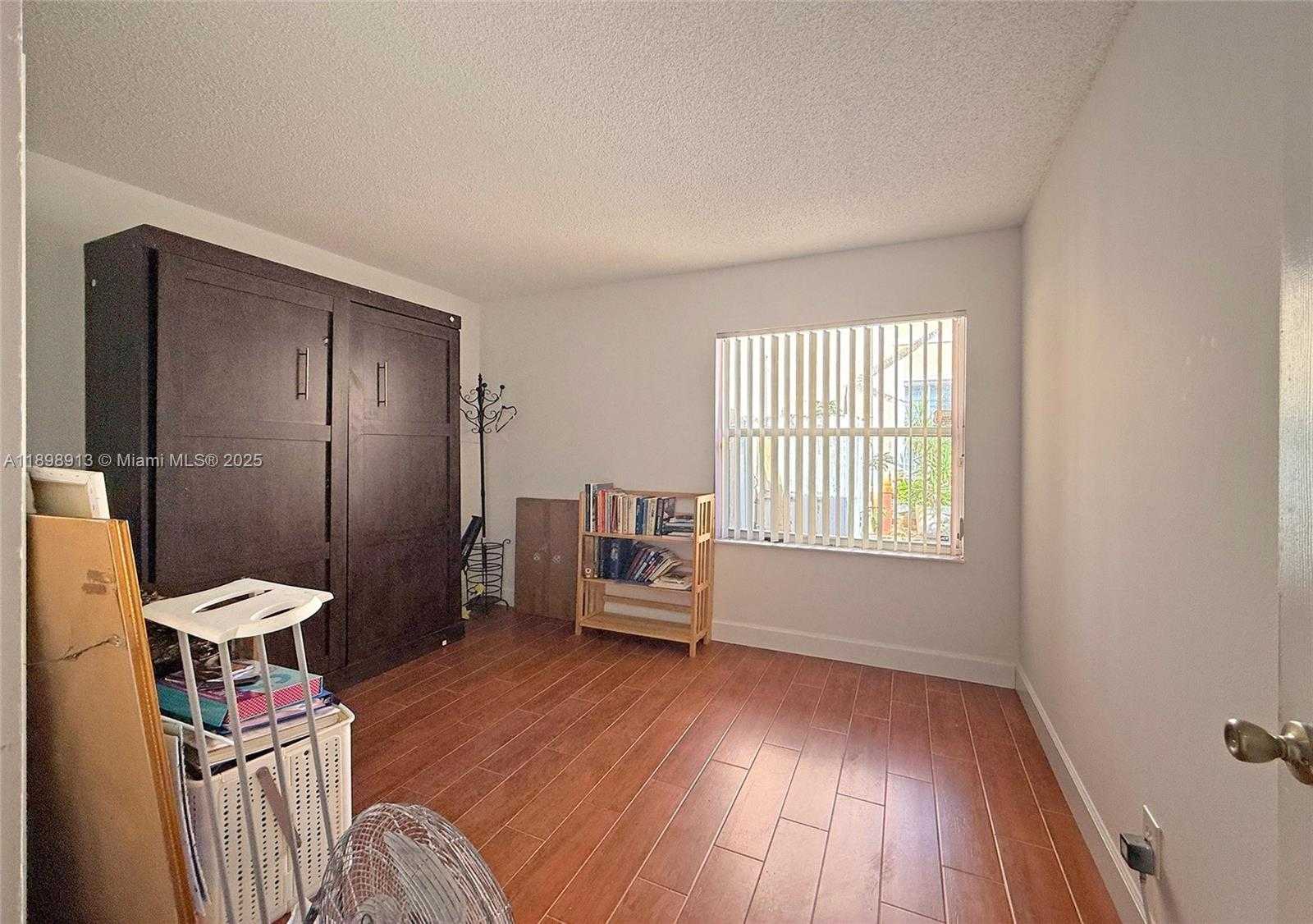 Small Image of 13463 SOUTH WEST 27TH ST, Miramar Number 30