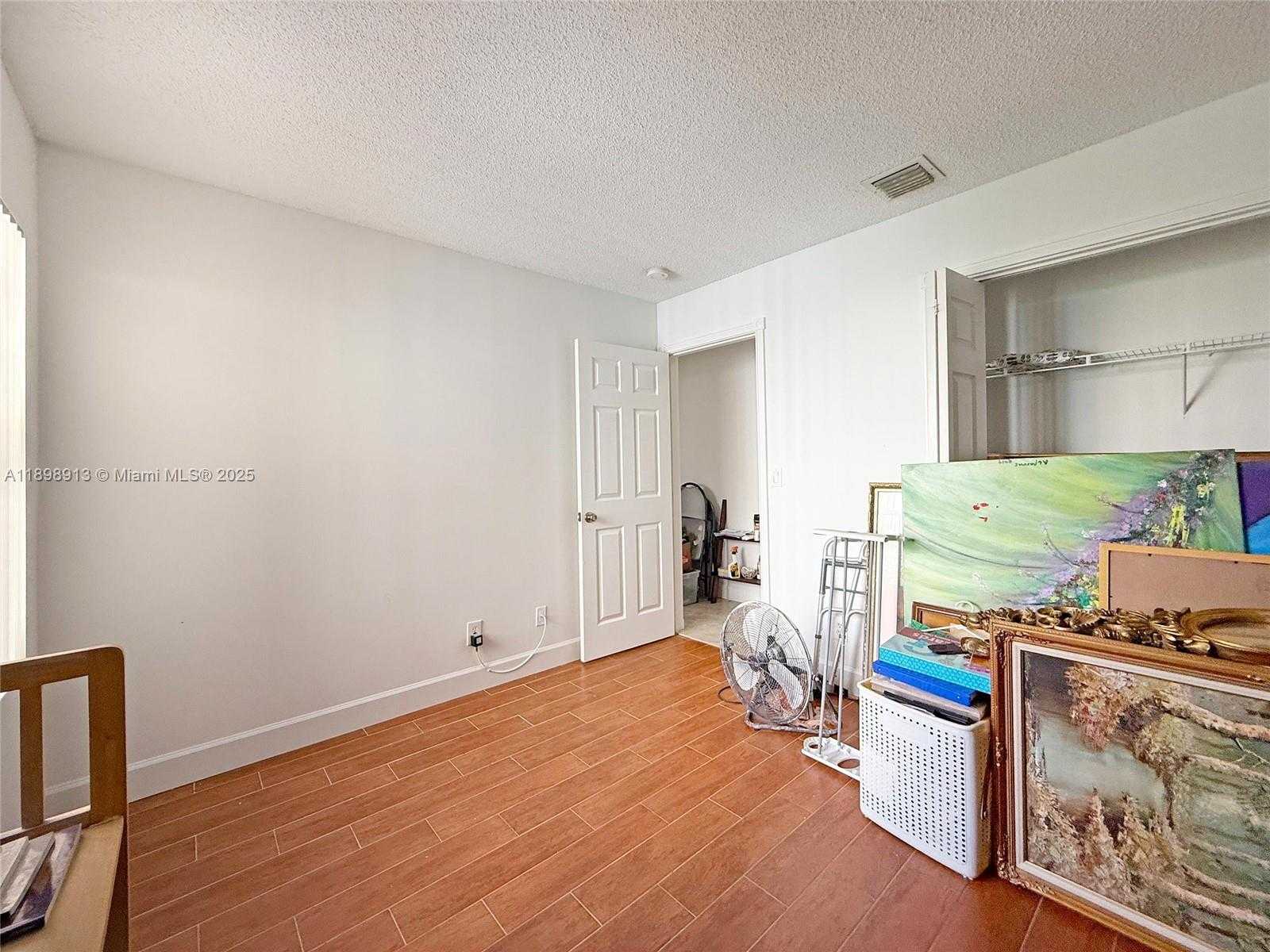 Small Image of 13463 SOUTH WEST 27TH ST, Miramar Number 31
