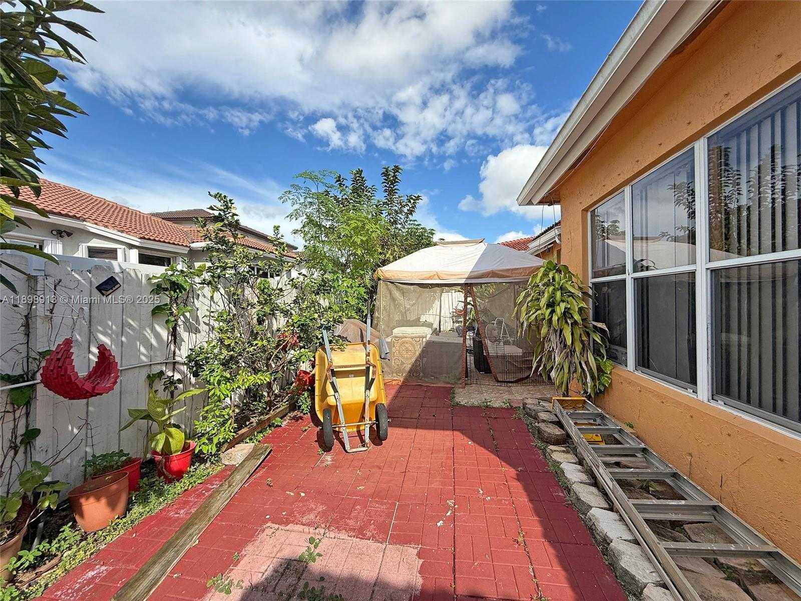 Small Image of 13463 SOUTH WEST 27TH ST, Miramar Number 35