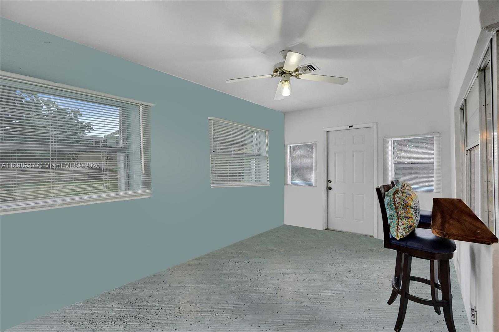 Imagen de Pequeño Objeto