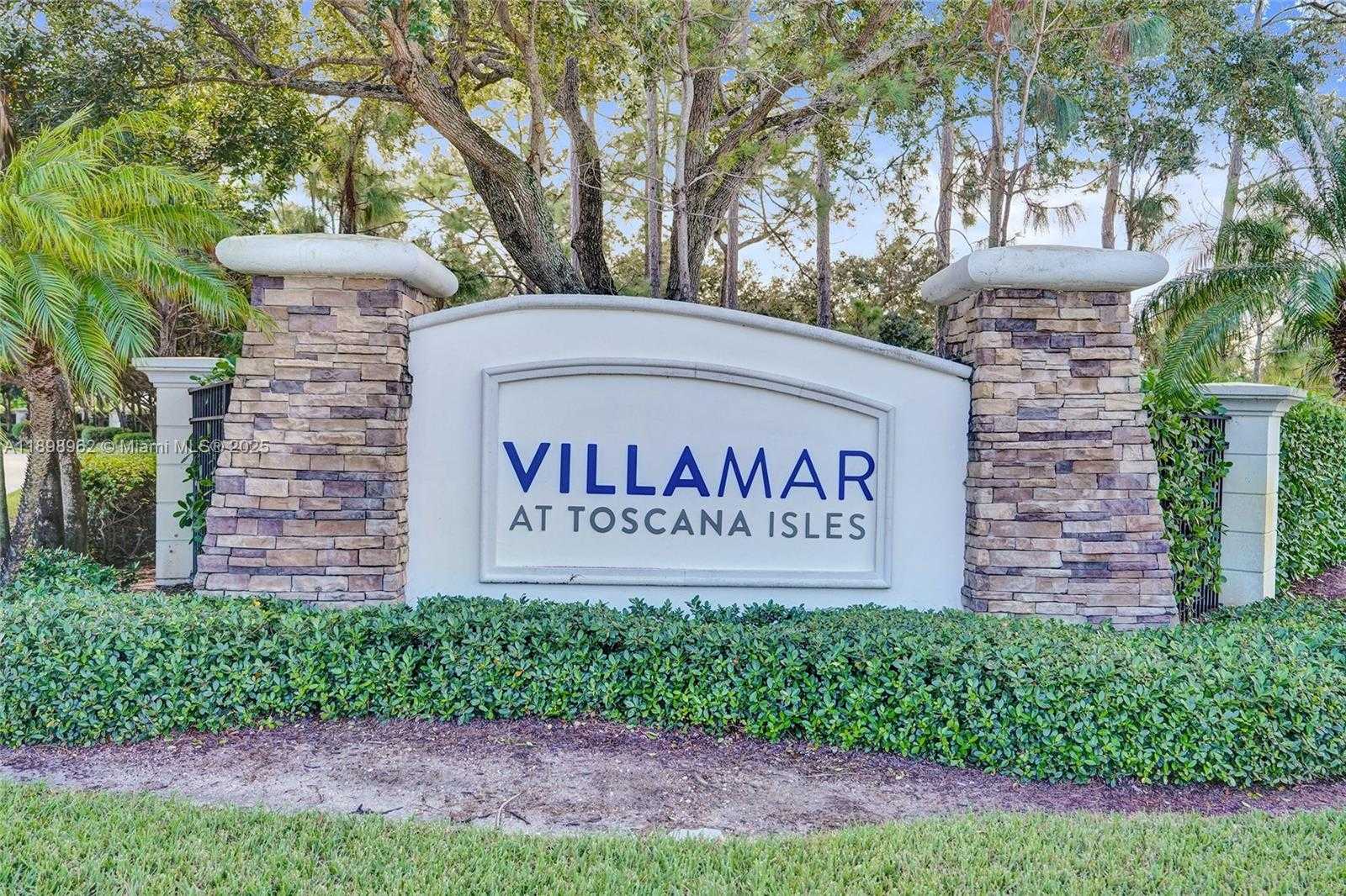 Small Image of 7378 STELLA LN, Lake Worth Number 2