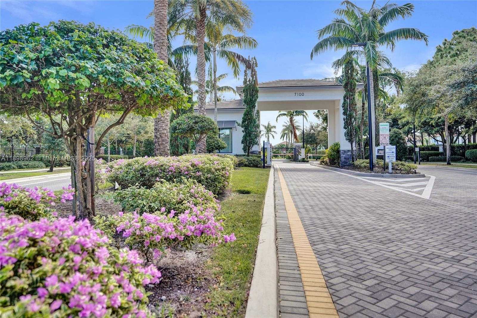 Small Image of 7378 STELLA LN, Lake Worth Number 3