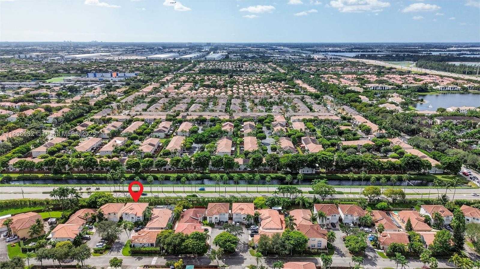 Small Image of 11244 NORTH WEST 58TH TER, Doral Number 31