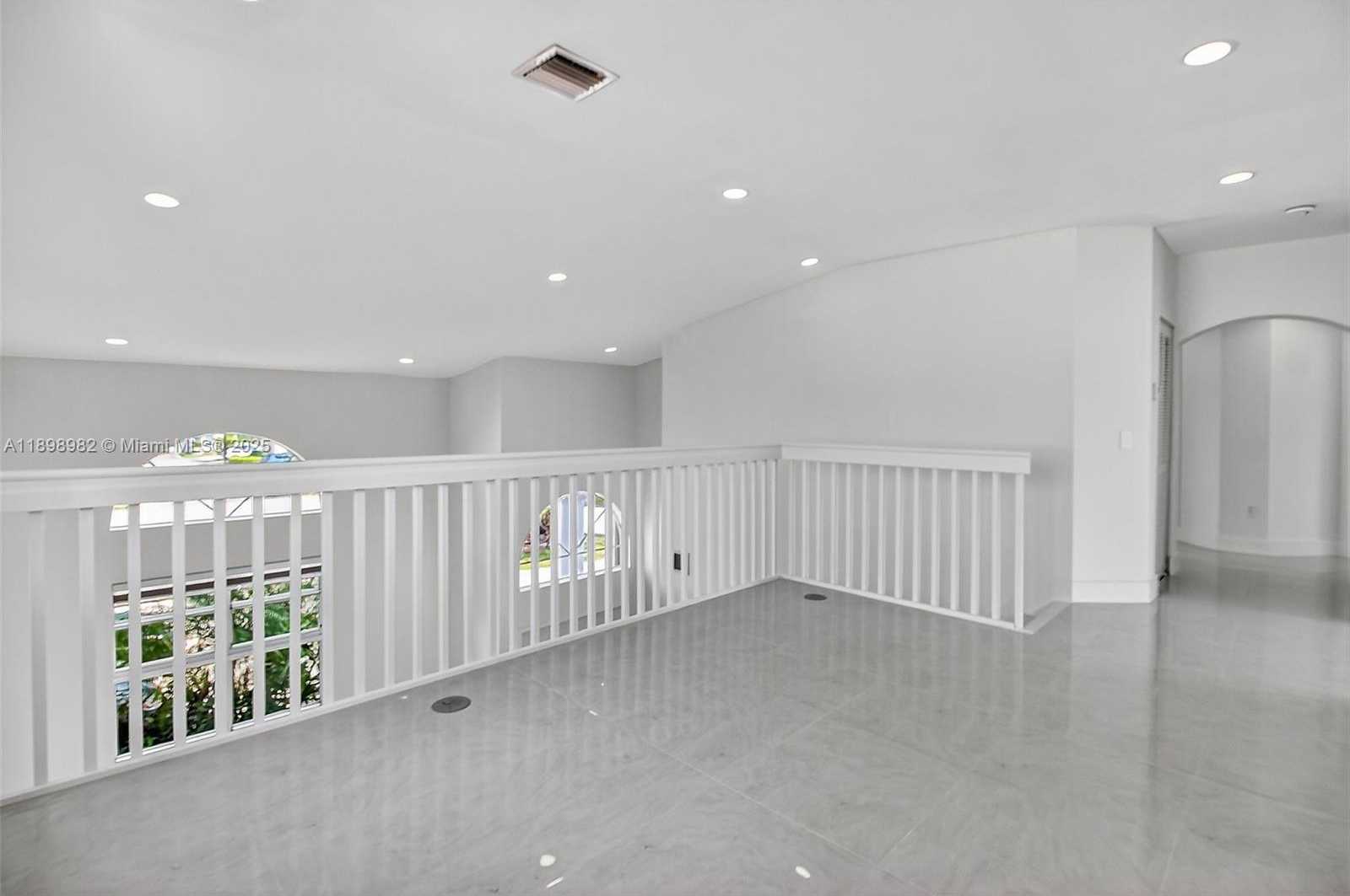 Small Image of 11244 NORTH WEST 58TH TER, Doral Number 58