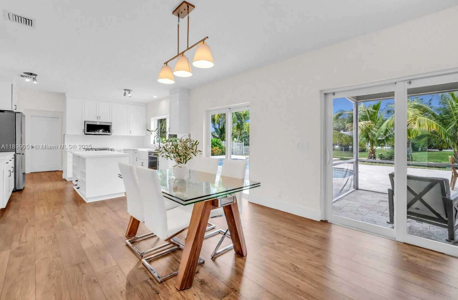 Small Image of 10045 GROVE LN, Cooper City Number 21