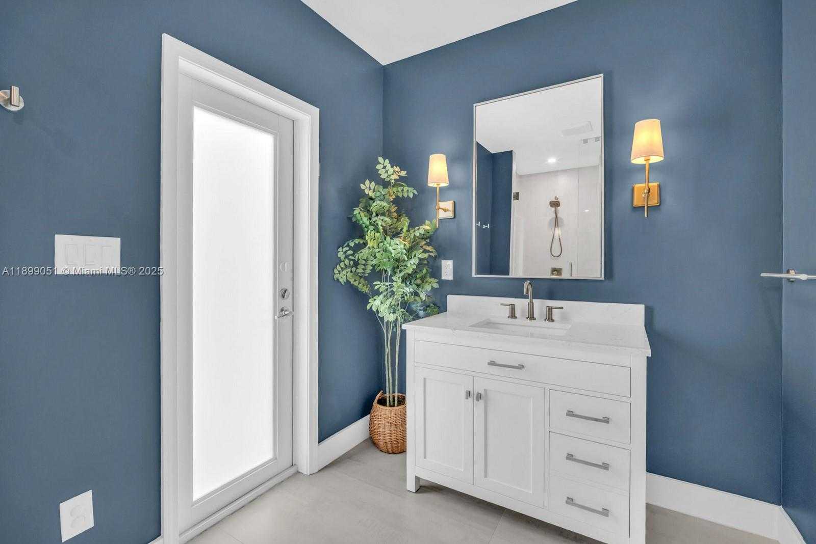 Small Image of 10045 GROVE LN, Cooper City Number 23