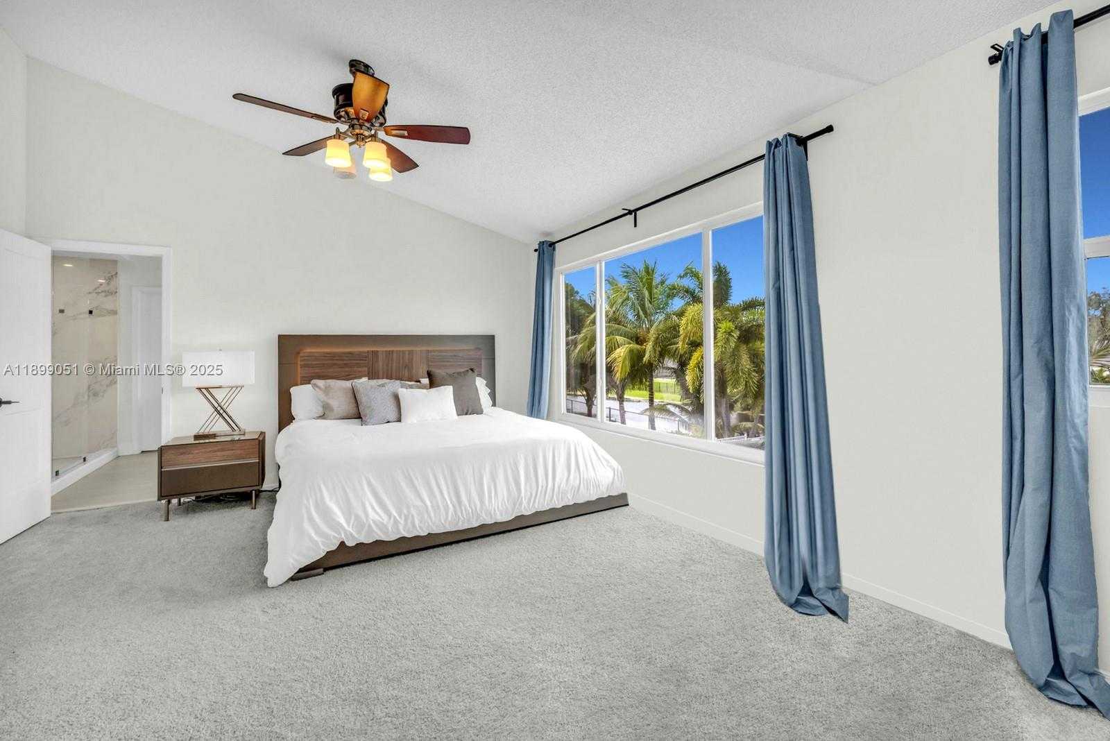 Small Image of 10045 GROVE LN, Cooper City Number 26