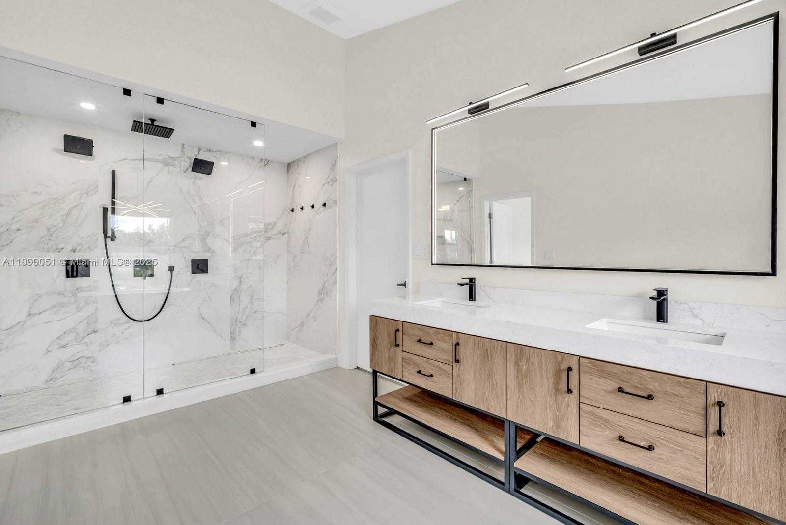 Small Image of 10045 GROVE LN, Cooper City Number 30