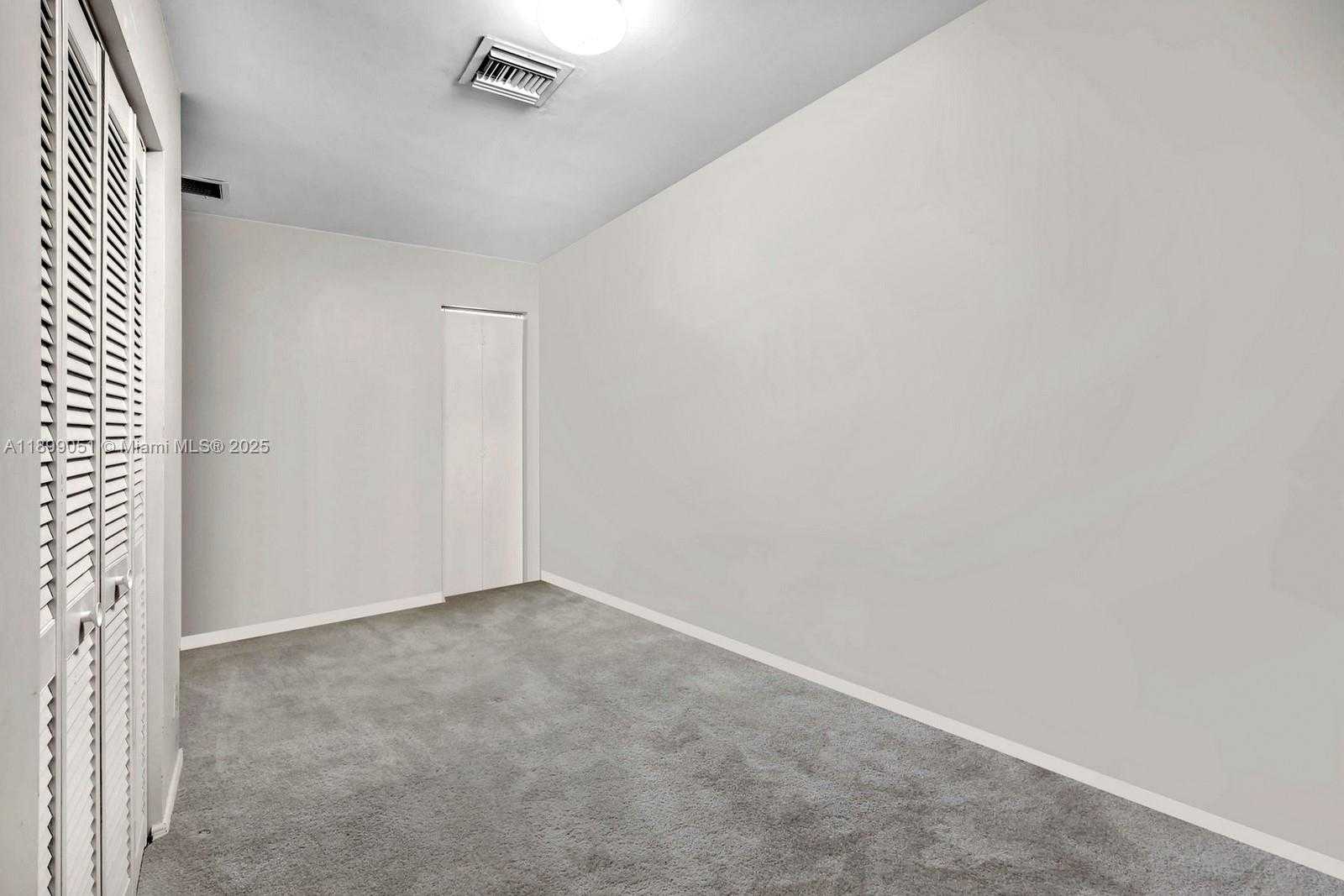 Small Image of 10045 GROVE LN, Cooper City Number 34