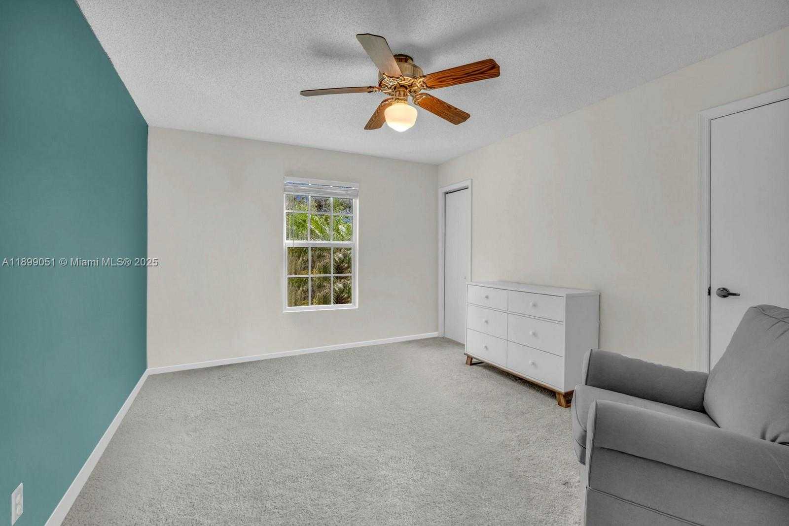 Small Image of 10045 GROVE LN, Cooper City Number 37