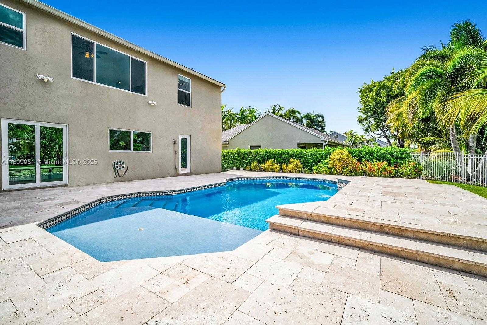 Small Image of 10045 GROVE LN, Cooper City Number 48