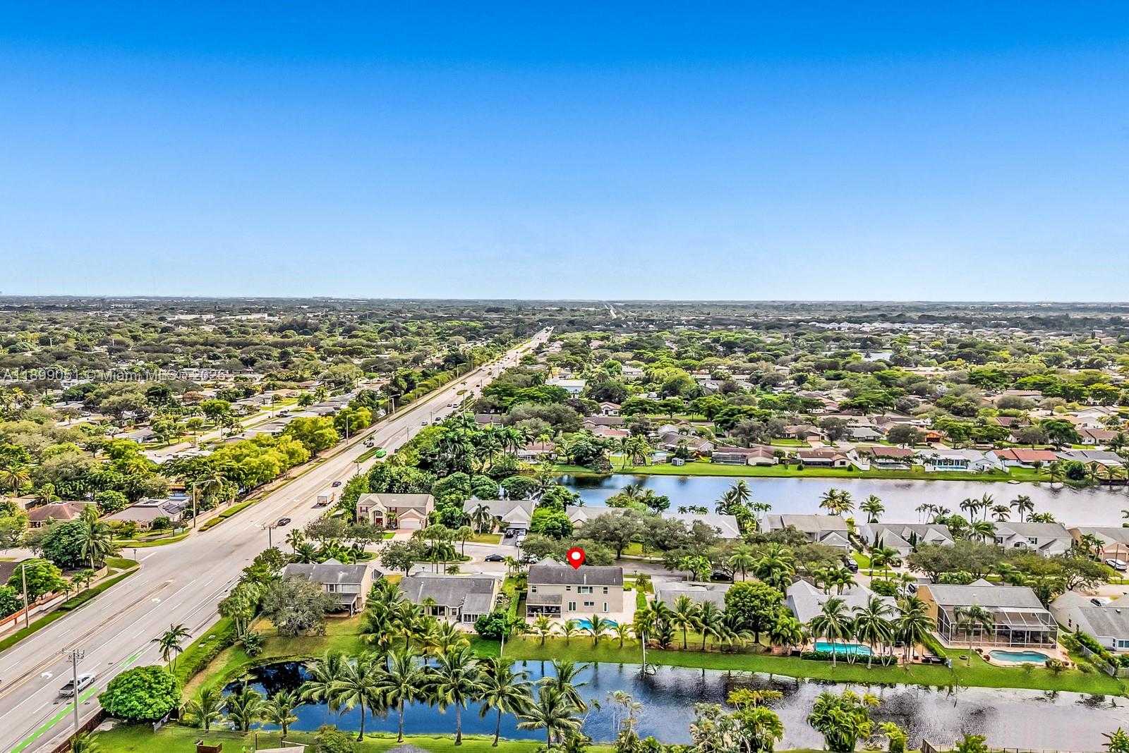 Small Image of 10045 GROVE LN, Cooper City Number 56