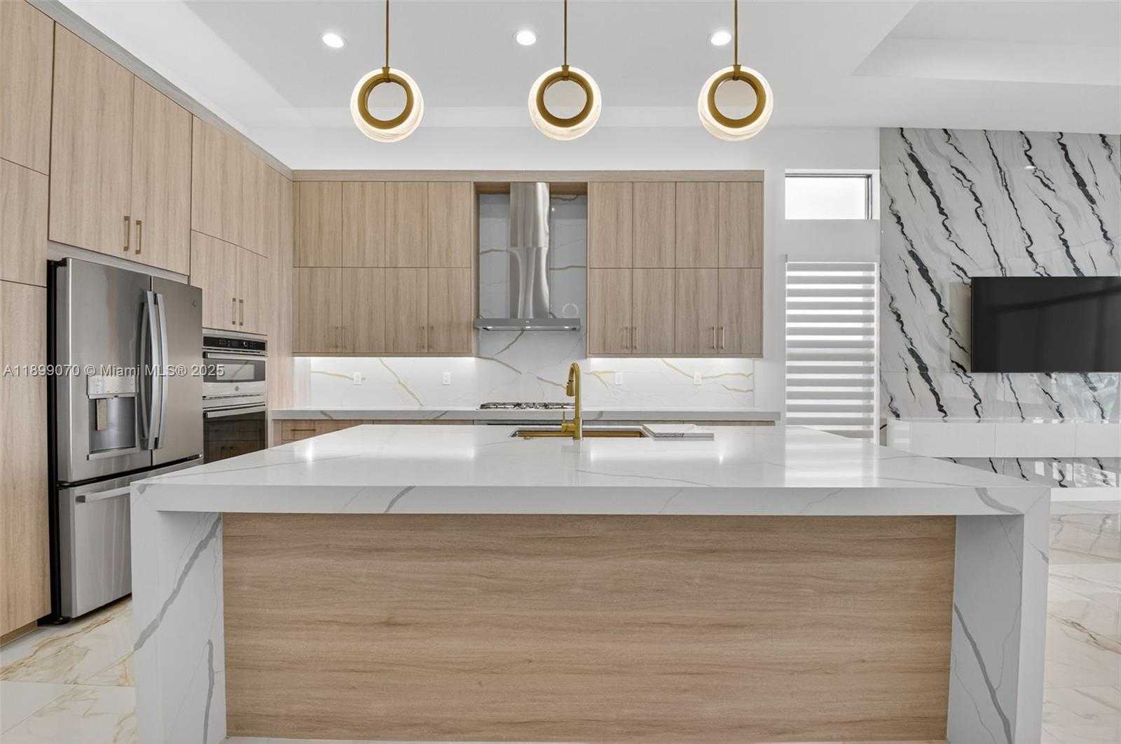 Small Image of 8317 ESSEX COUNTRY CLUB DR, Boca Raton Number 11