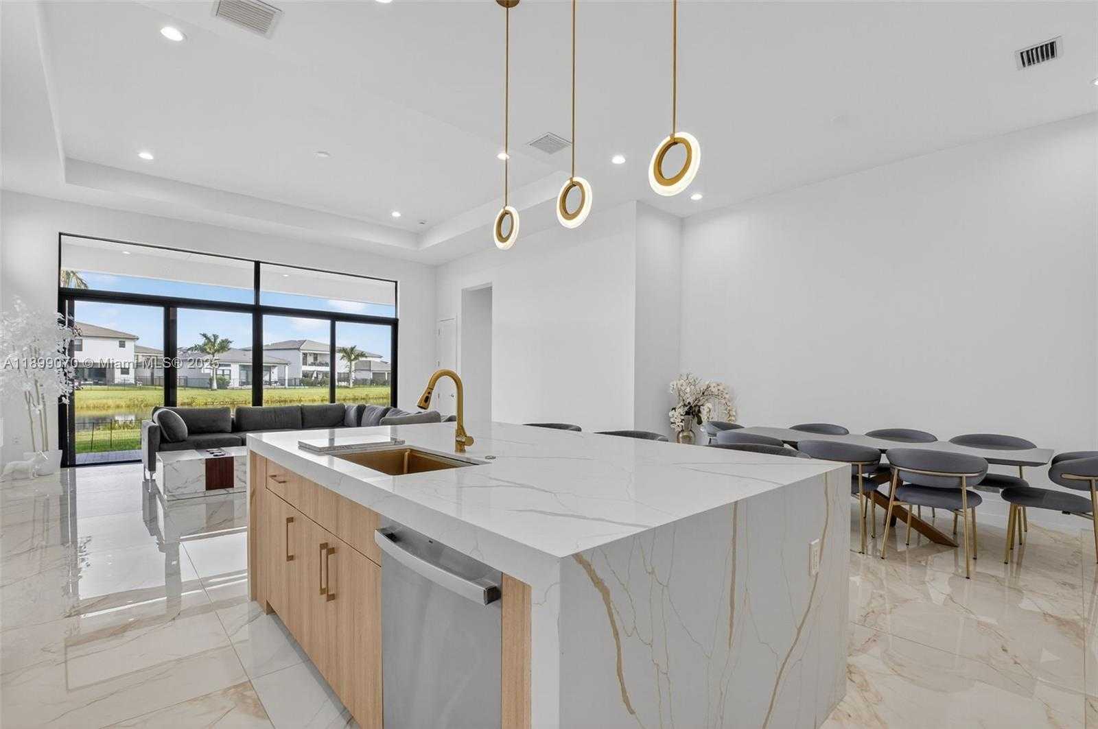 Small Image of 8317 ESSEX COUNTRY CLUB DR, Boca Raton Number 22
