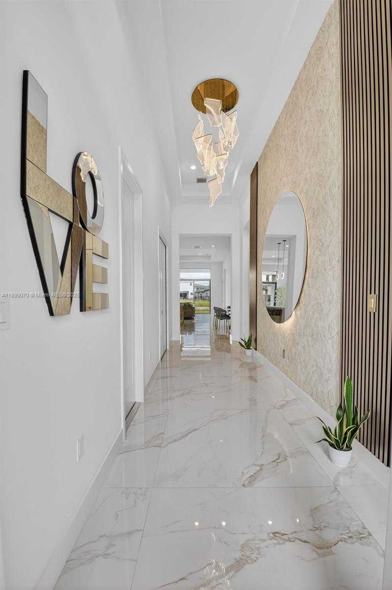 Small Image of 8317 ESSEX COUNTRY CLUB DR, Boca Raton Number 25
