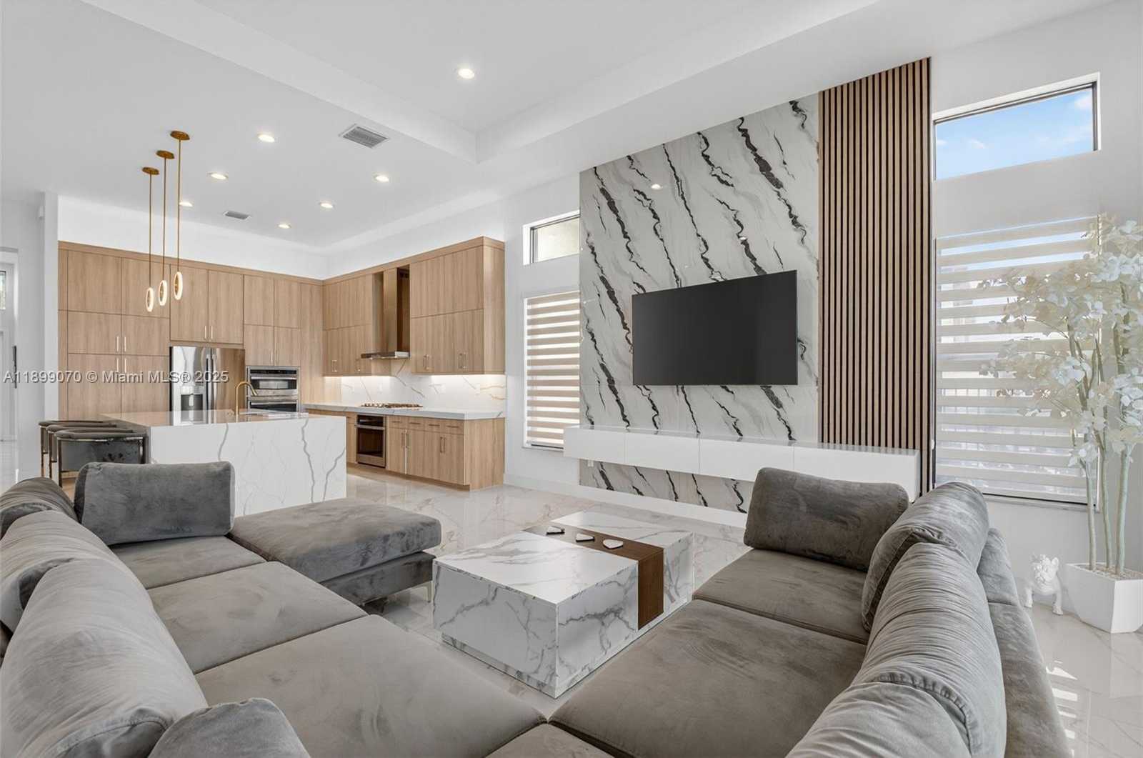 Small Image of 8317 ESSEX COUNTRY CLUB DR, Boca Raton Number 28
