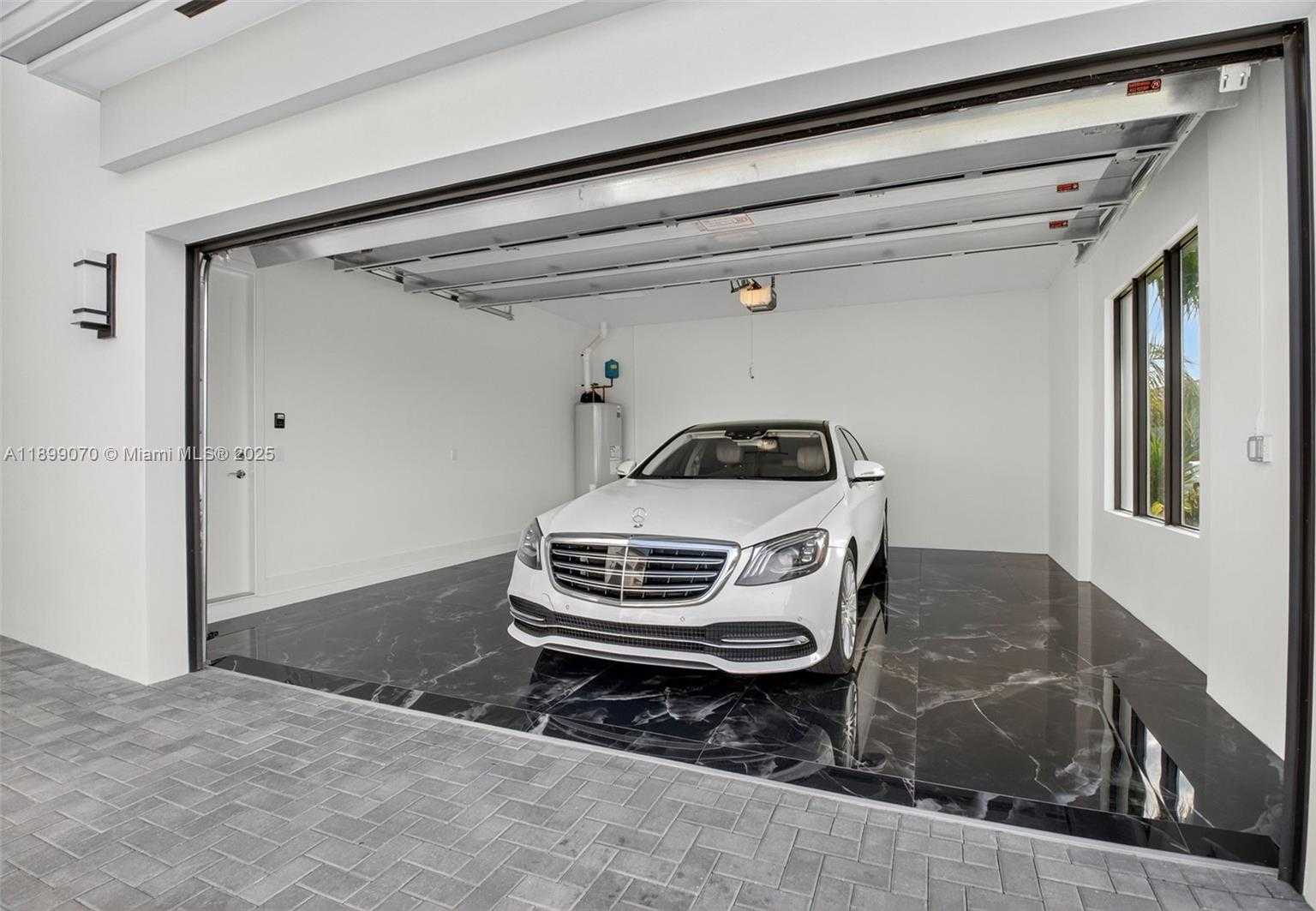 Small Image of 8317 ESSEX COUNTRY CLUB DR, Boca Raton Number 46