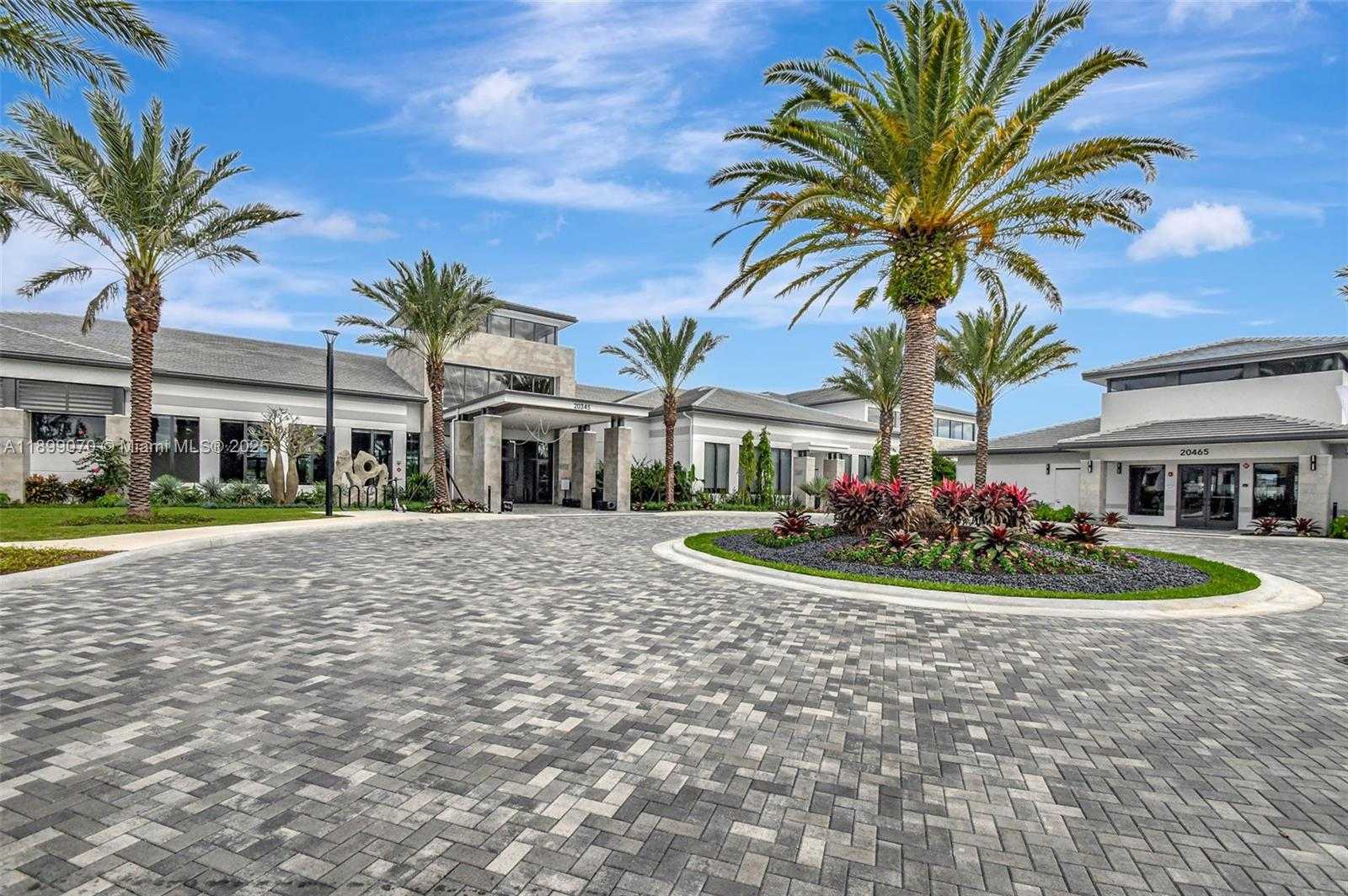 Small Image of 8317 ESSEX COUNTRY CLUB DR, Boca Raton Number 61