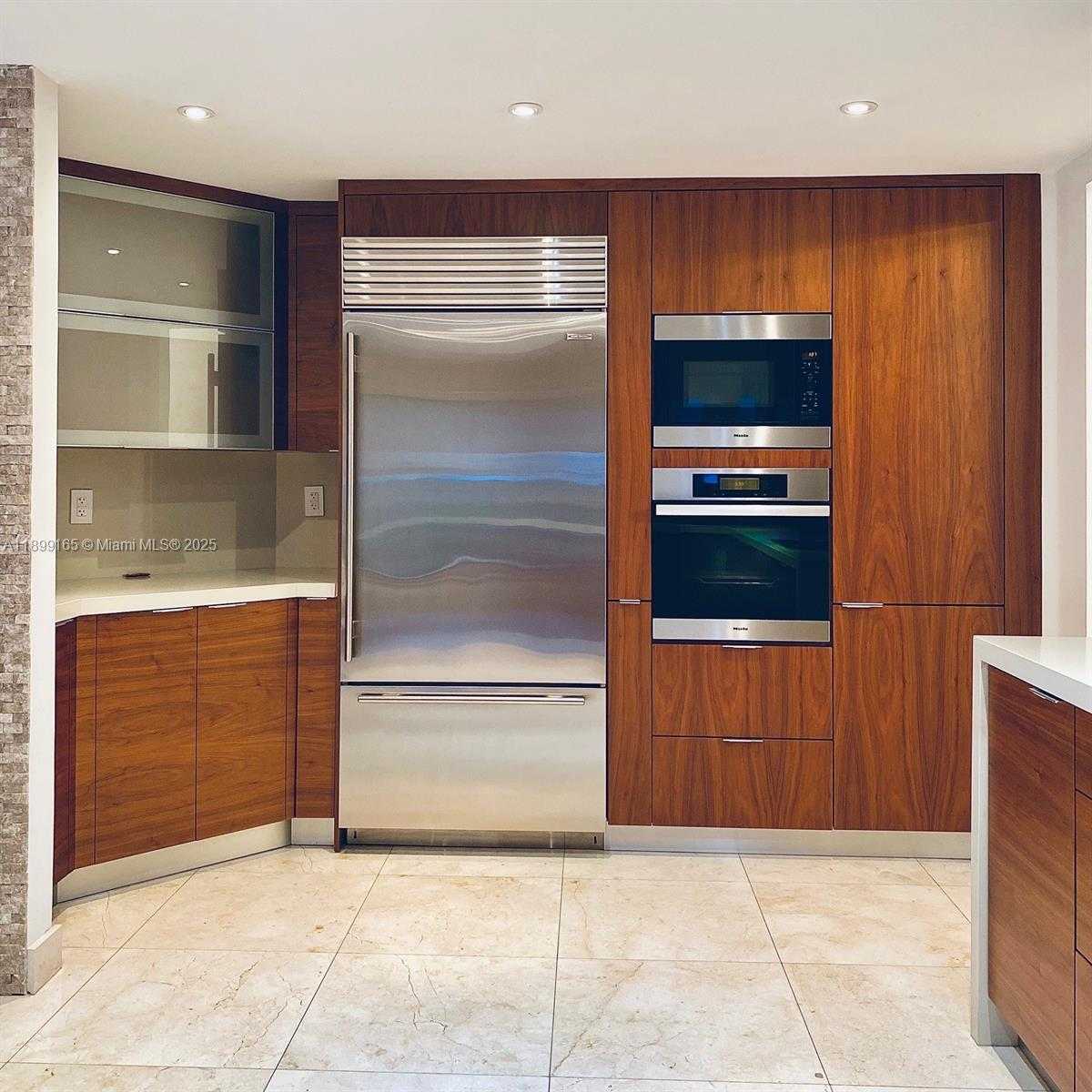 Small Image of 5926 NORTH WEST 110TH CT, Doral Number 12